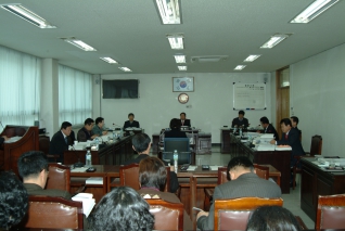 예산결산 특별 위원회 대표이미지