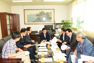 운영위원회 간담회 대표이미지