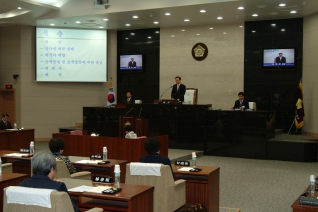 제145회 서구의회 임시회(개회사) 대표이미지
