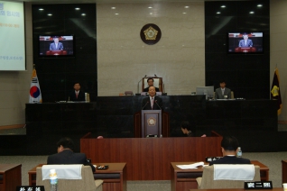 제141회 서구의회 임시회(구정에 관한 질문) 대표이미지