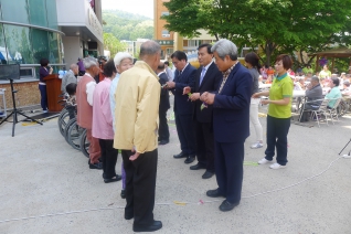 어버이날 기념 경로 효 잔치 대표이미지