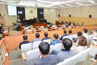 제214회 서구의회 임시회 (제2차 본회의) 대표이미지