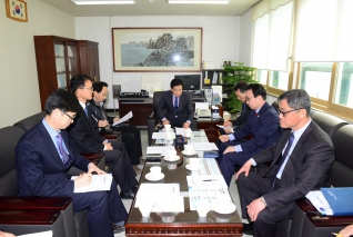 의회운영위원회 간담회 대표이미지