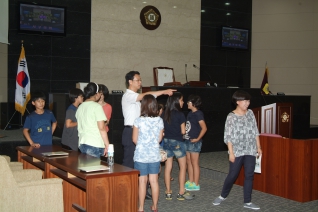 어린이도서관 햇빛따라 - 의회견학 대표이미지