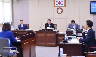 제215회 서구의회 임시회(상임위원회) 대표이미지